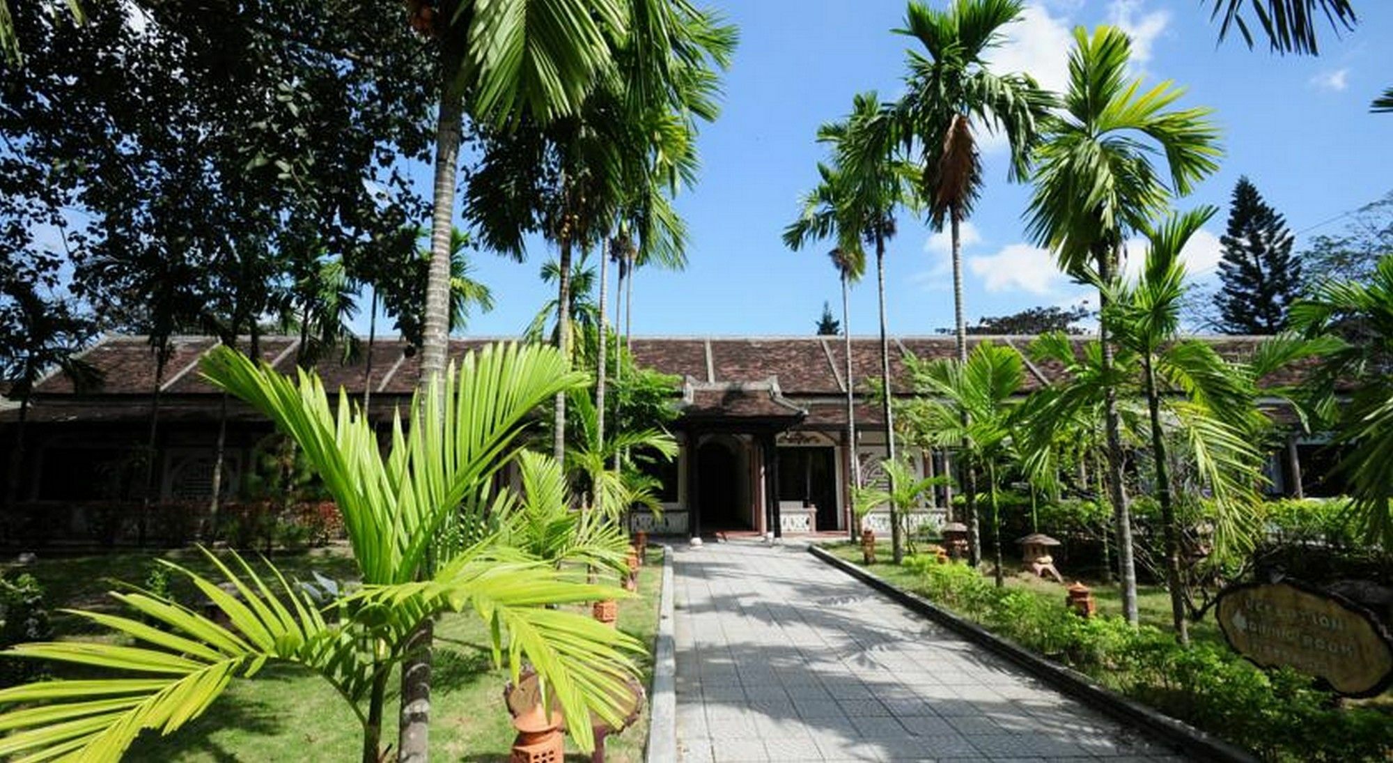Thanh Noi Hotel Hué Eksteriør billede